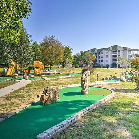 Centrally Located Branson Condo With Pool And Marina! 외부 사진