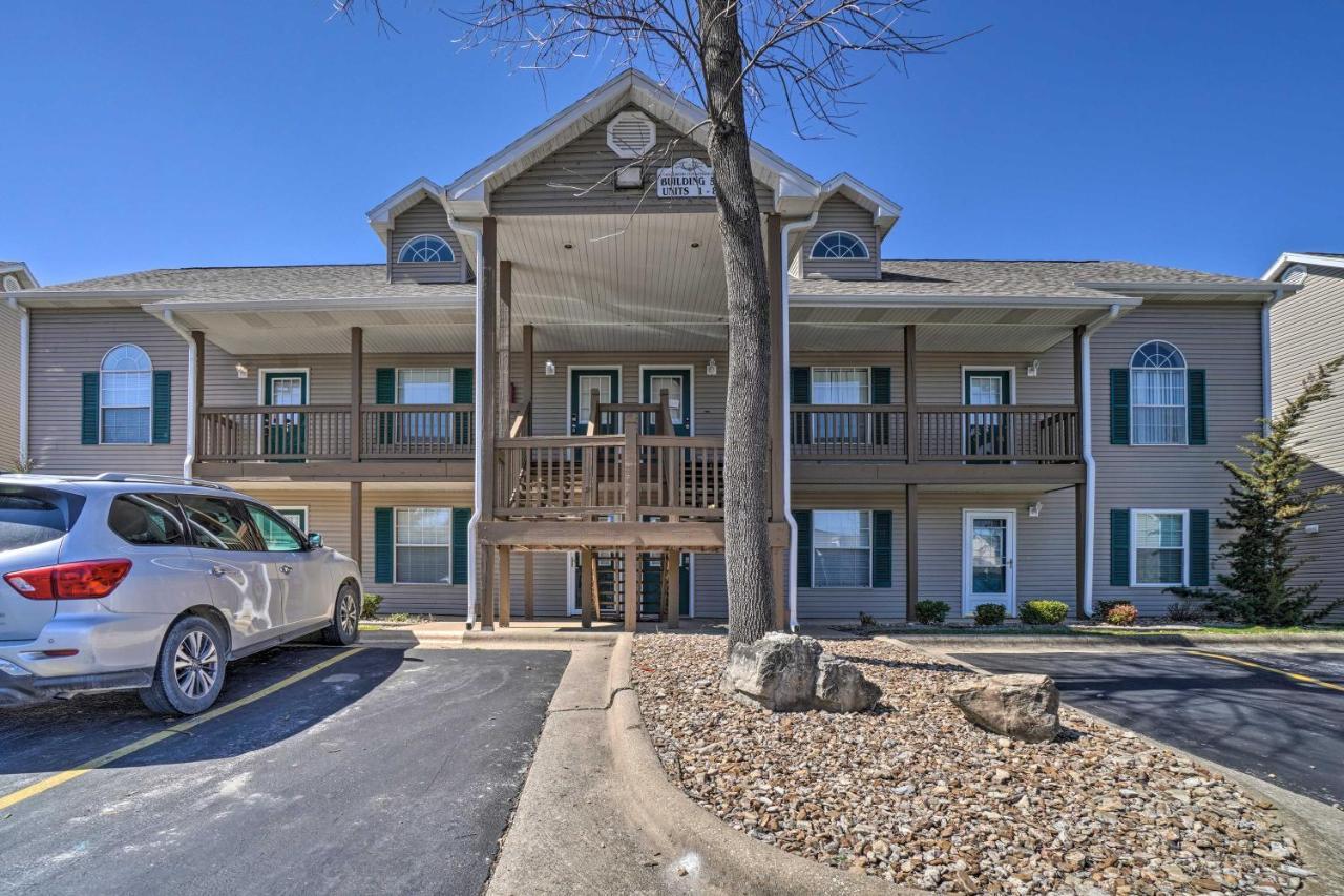 Centrally Located Branson Condo With Pool And Marina! 외부 사진